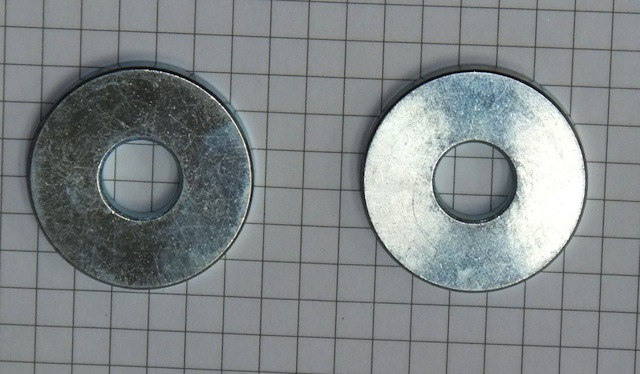 Rondella in acciaio AVP diametro esterno 30 foro 10,2 spessore 4 millimetri zincata