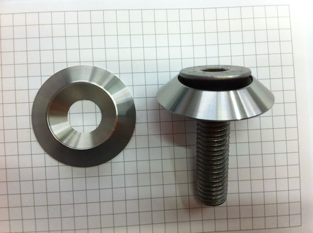 Sottovite per vite da M12 inox aisi 316 dia40x6,7 con sede per testa svasata